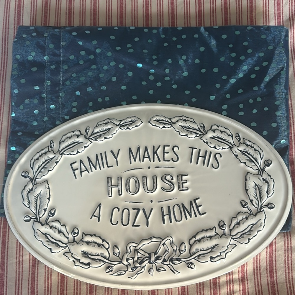 Wall decor- brand new